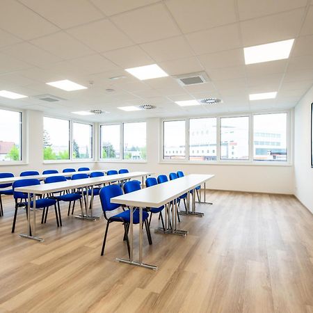 Hotel Novapart Stay Smart Wels Eksteriør bilde